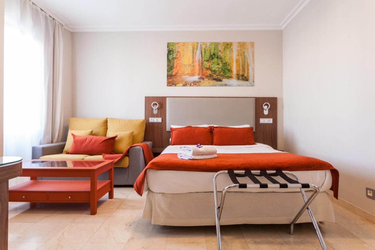 Triana L Apartment Seville Exterior photo