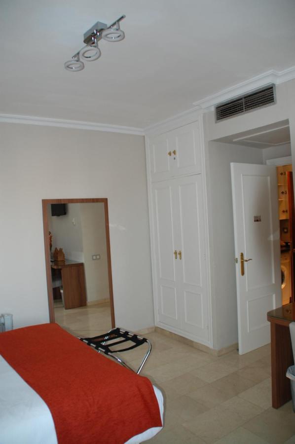 Triana L Apartment Seville Exterior photo